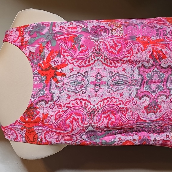 CAbi Jubilee Pink‎ and Red Paisley Tank Top With Back Zip Medium - Picture 2 of 8